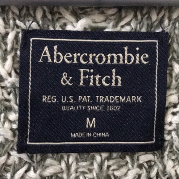 Sweater - Picture 2 of 3